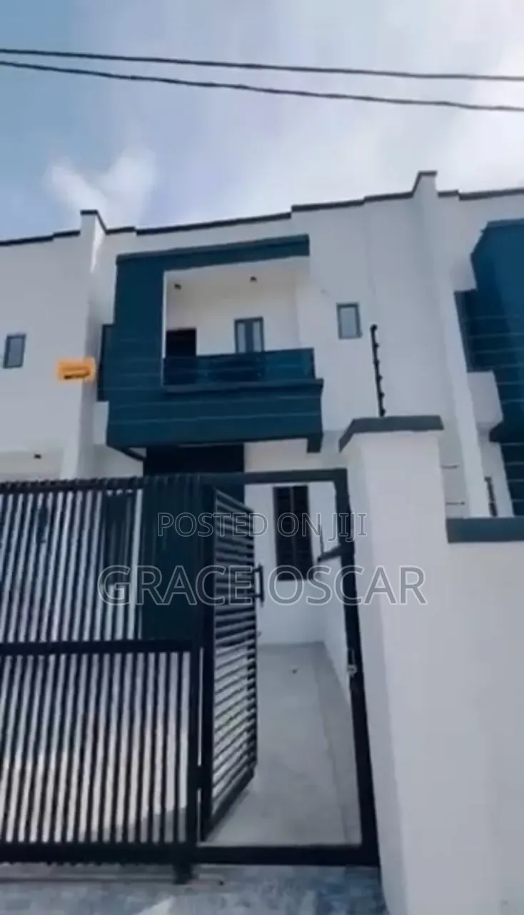 4bdrm Duplex in Sangotedo for sale in Sangotedo
