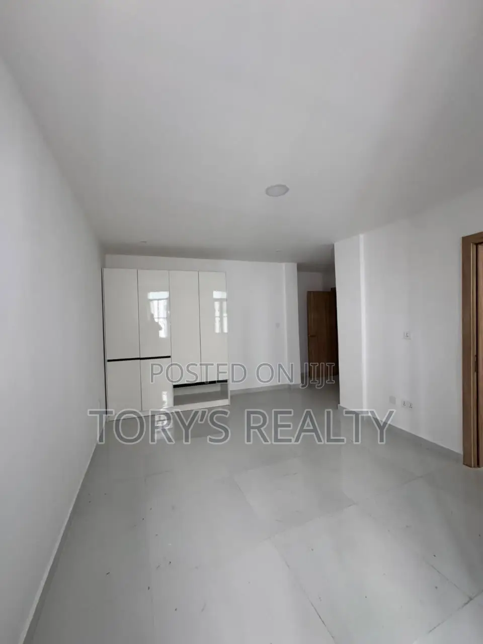 2bdrm Apartment in Ikate for sale in Ikate
