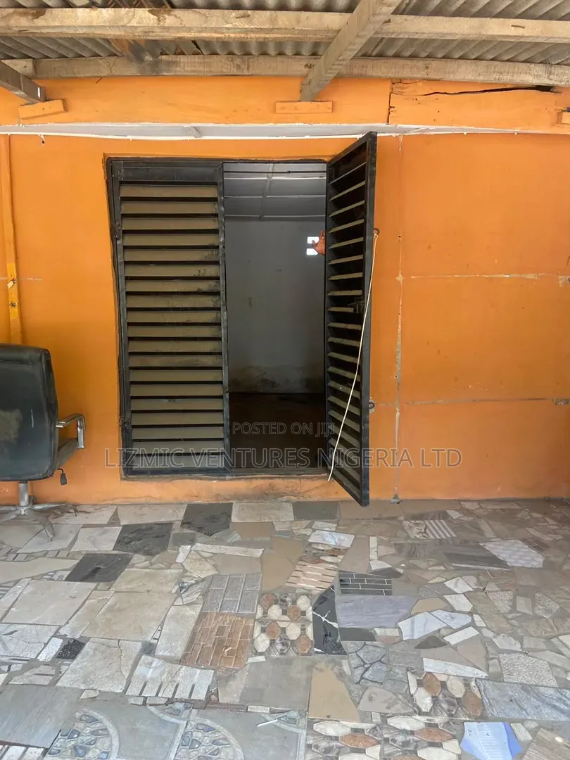 Spacious and Standard Shop for Rent in Igando / Ikotun/Igando