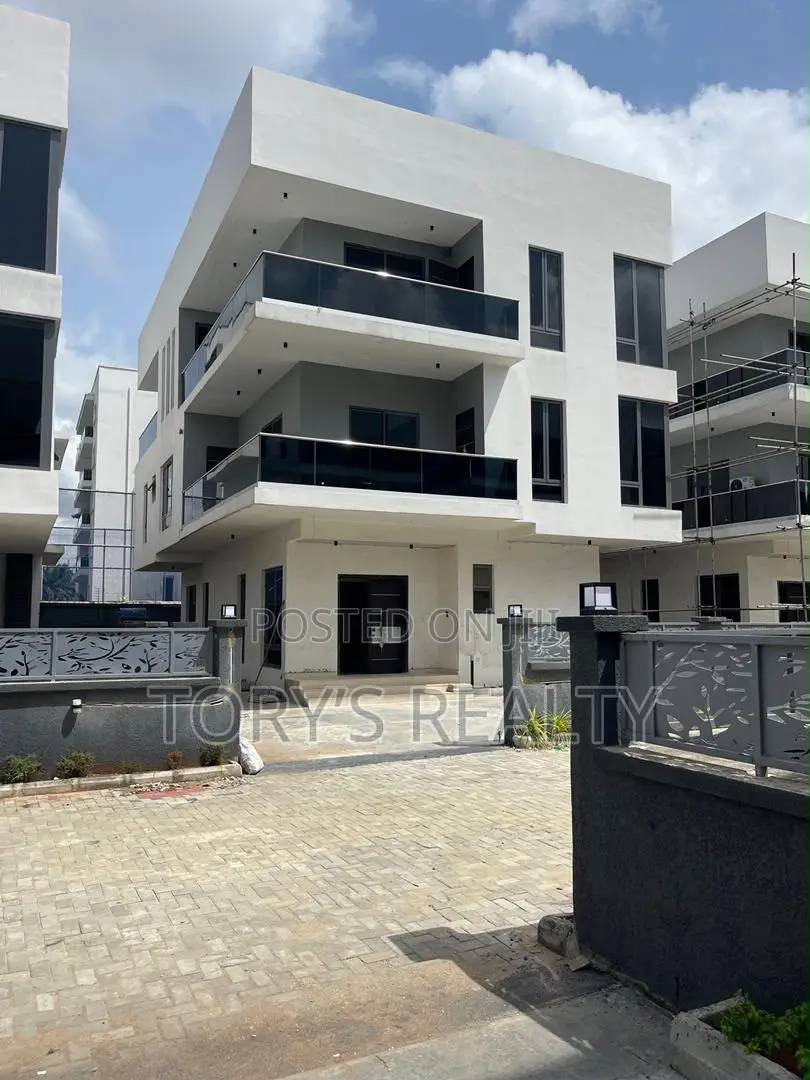 6bdrm Duplex in Old Ikoyi for sale in Old Ikoyi