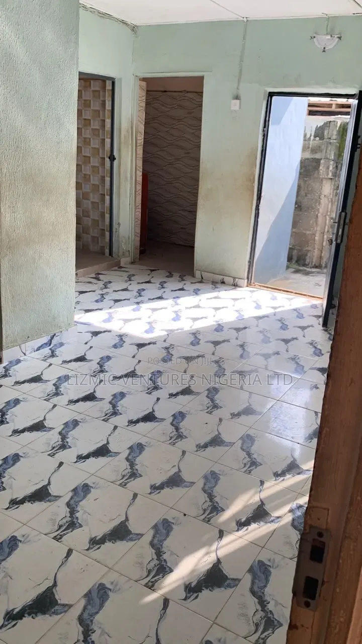 2bdrm Apartment in Isuti Rd, Igando / Ikotun/Igando for rent in Igando / Ikotun/Igando