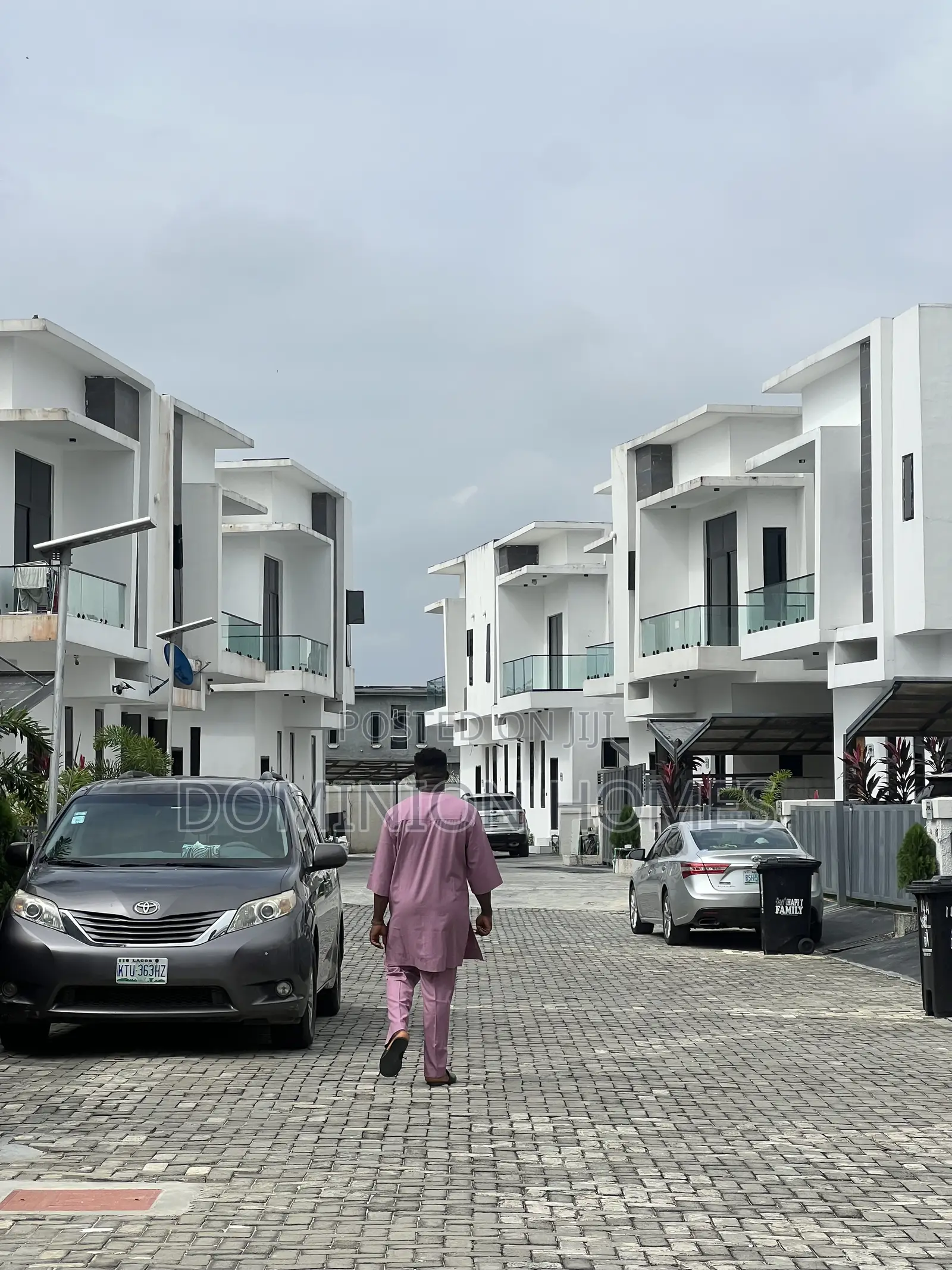 4bdrm Duplex in Lekki for sale in Lekki