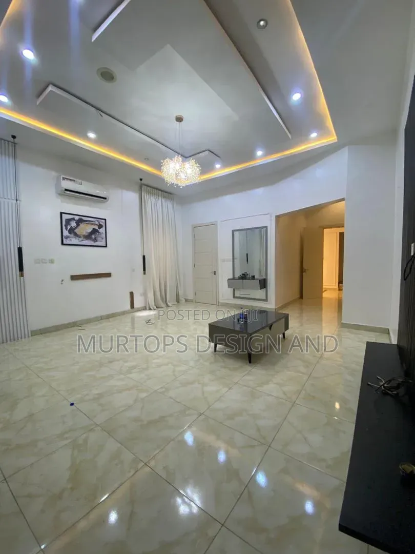 Studio Apartment in Oral Estate, Chevron for rent in Chevron