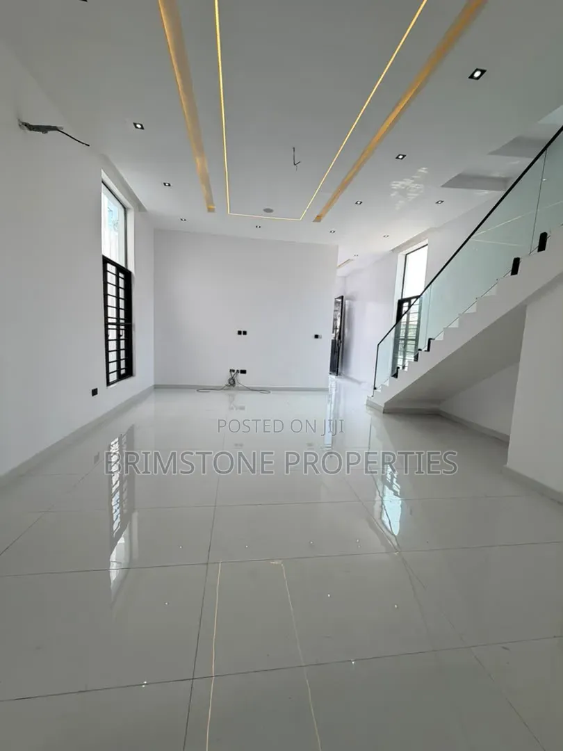 Furnished 4bdrm Duplex in VGC / Ajah for sale in VGC / Ajah