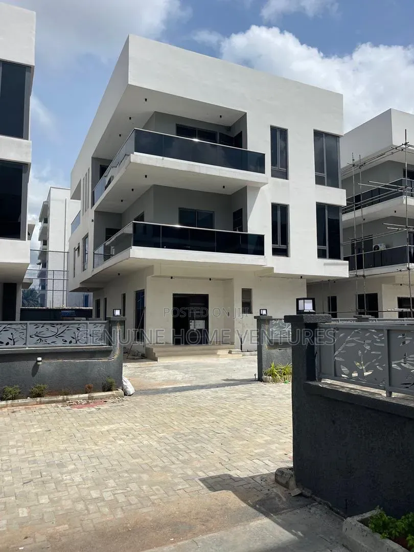 6bdrm Duplex in Awolowo Road for sale in Awolowo Road