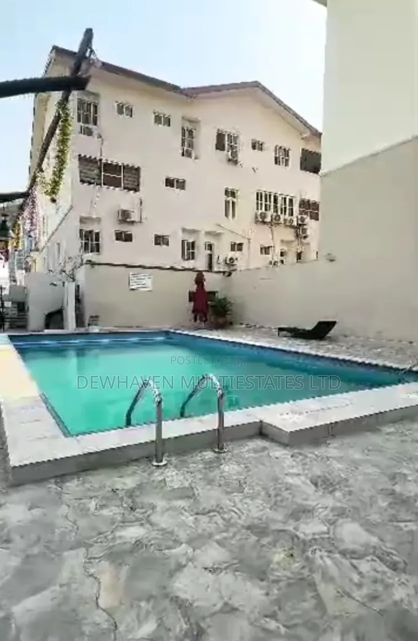 3bdrm Duplex in Parkview Estate, Ikoyi S.W for rent in Ikoyi S.W