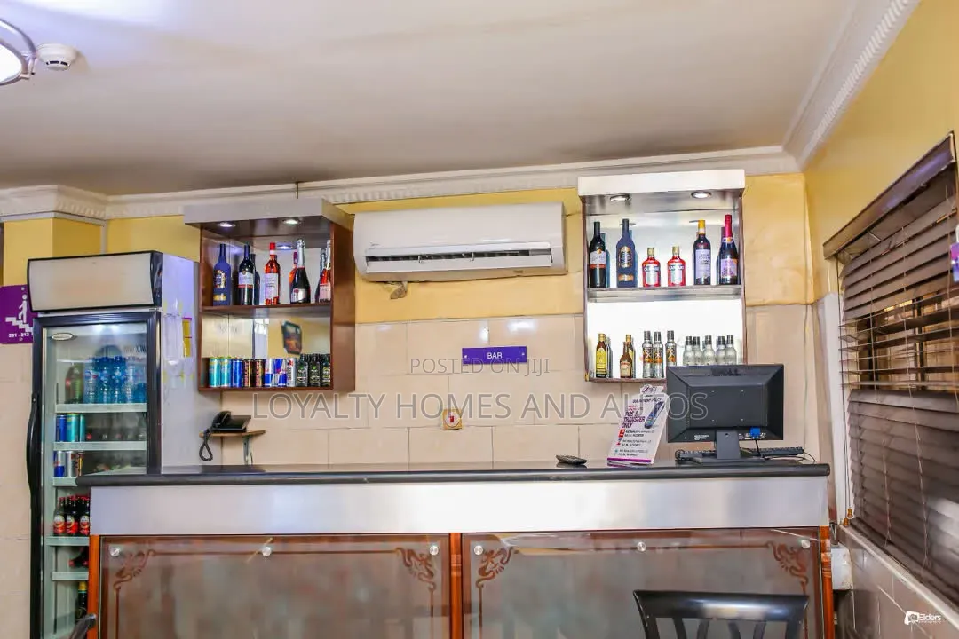 A Functional and Well Maintained 21 Room Hotel in Adelabu