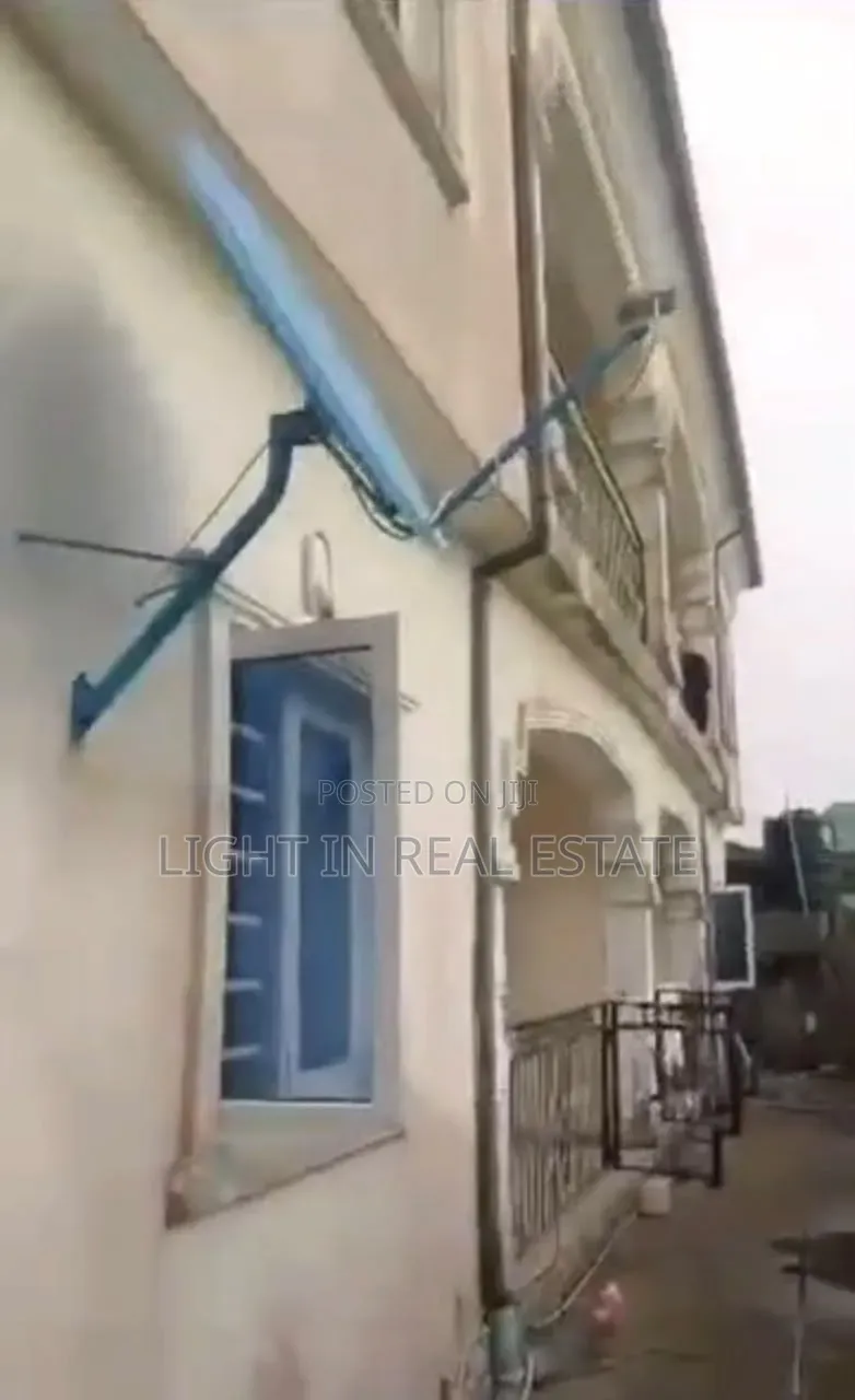 8bdrm Block of Flats in Lekki Phase 1 for sale in Lekki Phase 1