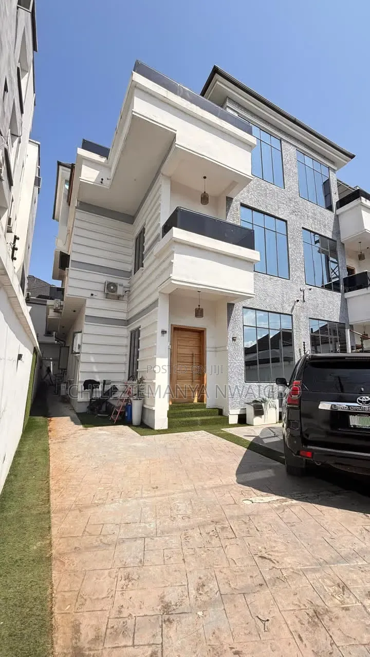 Furnished 5bdrm Duplex in Off Lekki-Epe Expressway for rent in Off Lekki-Epe Expressway