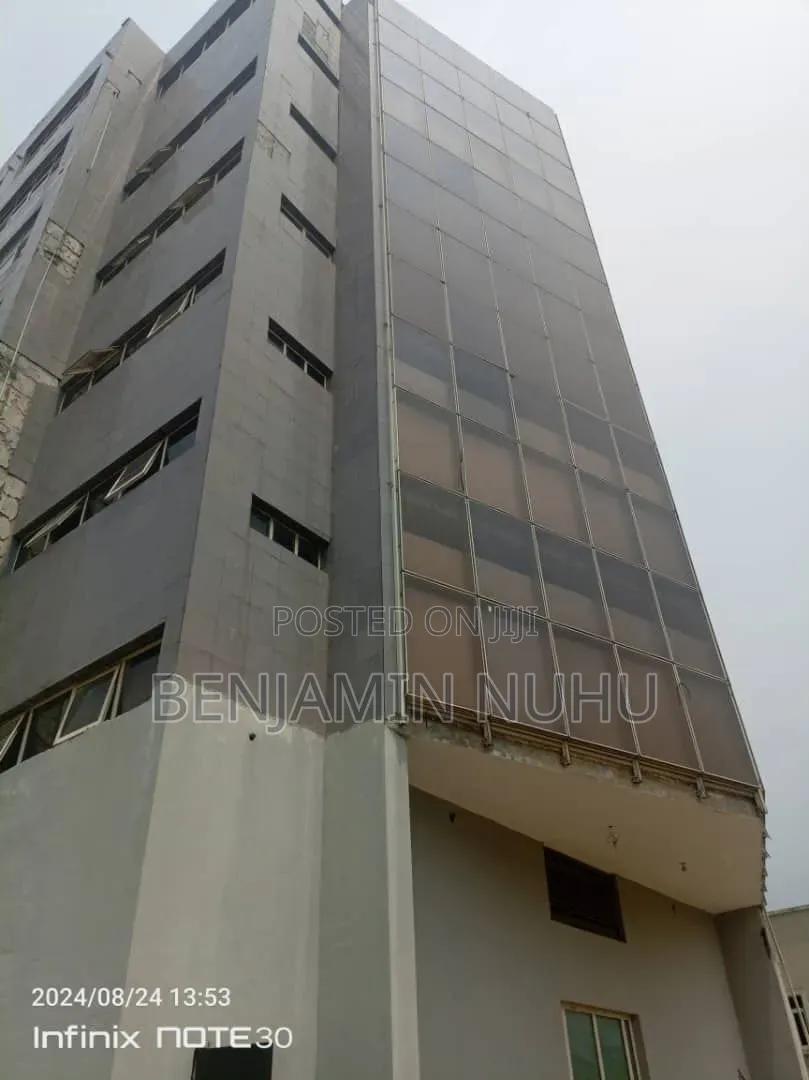 7-Floor Commercial Building Office Space From 500sqm to 5000sqm in Victoria Island Extension