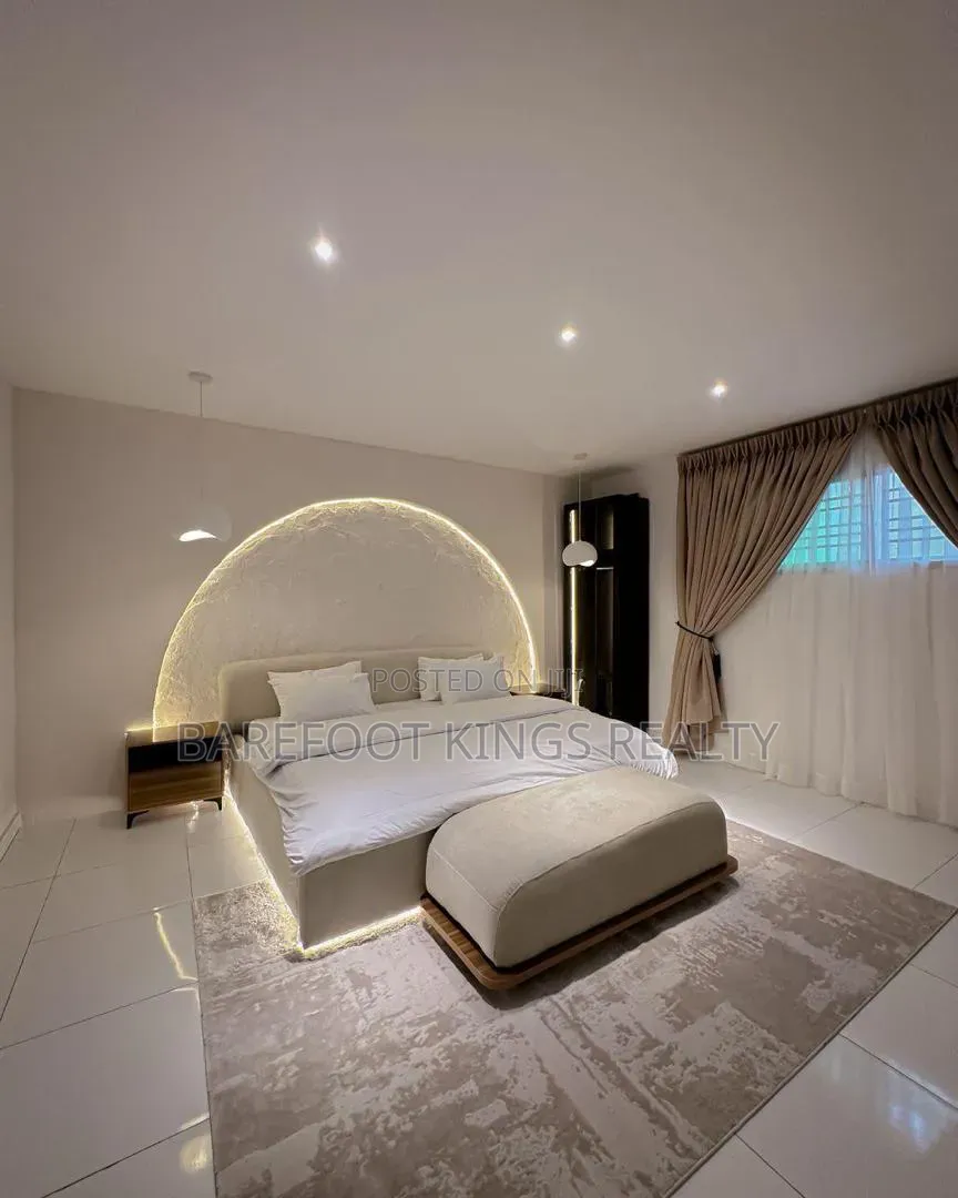 Luxury 3 Bedroom Apartment in Ikate