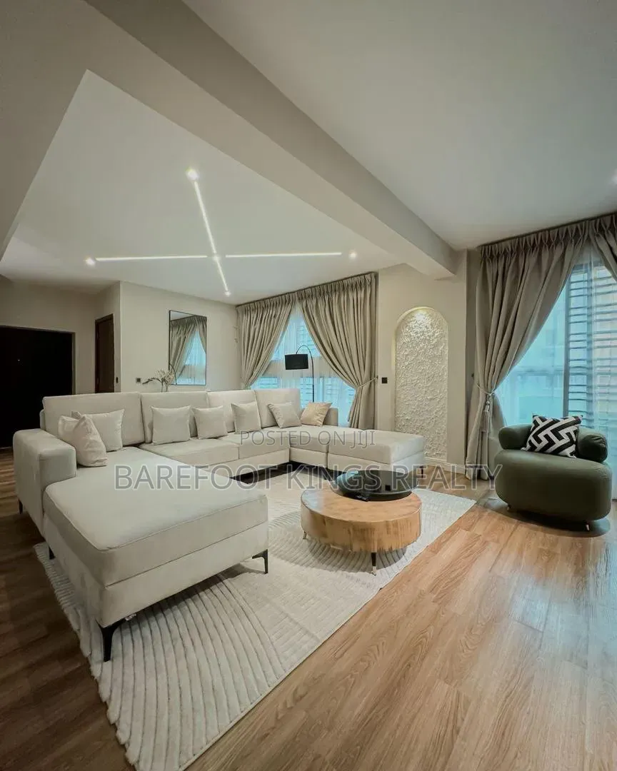 Luxury 3 Bedroom Apartment in Ikate
