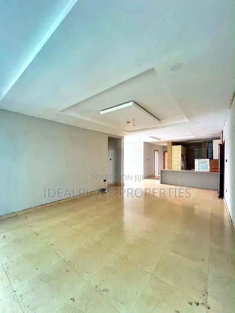 3bdrm Apartment in Victoria Island for sale in Victoria Island