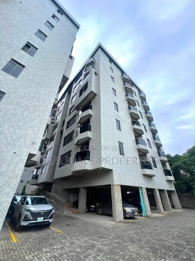 3bdrm Apartment in Victoria Island for sale in Victoria Island