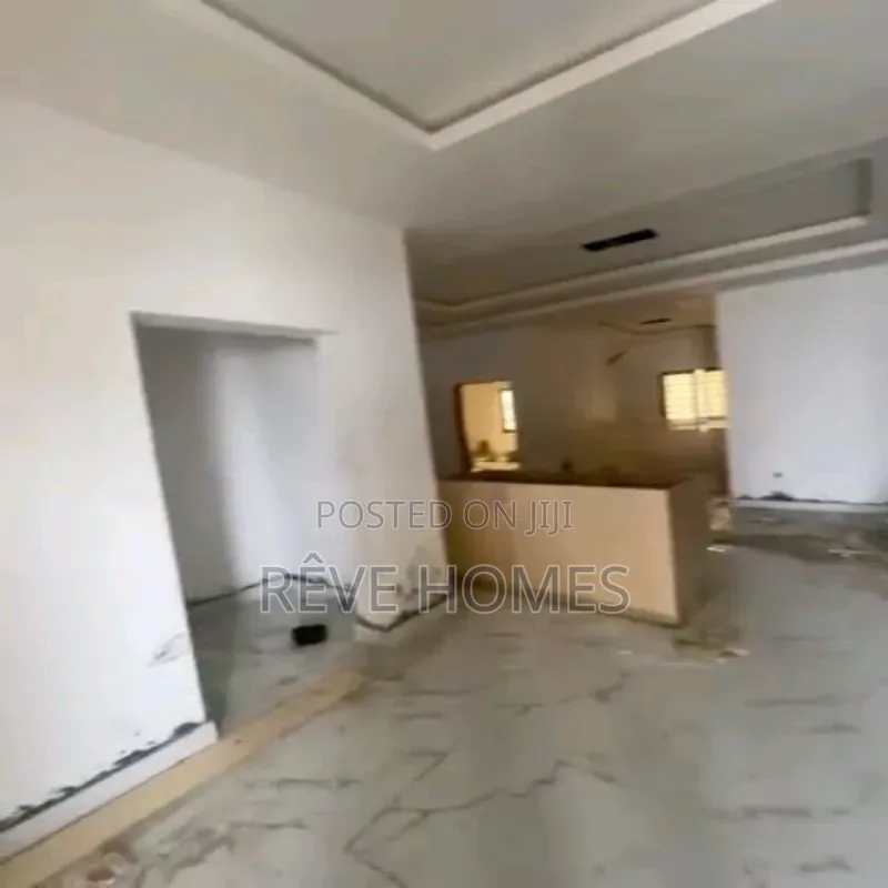 2bdrm Block of Flats in Millenuim/UPS for rent in Millenuim/UPS