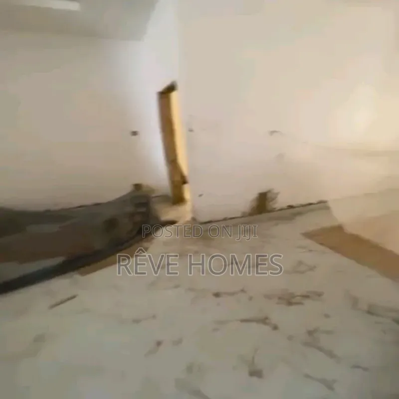 2bdrm Block of Flats in Millenuim/UPS for rent in Millenuim/UPS