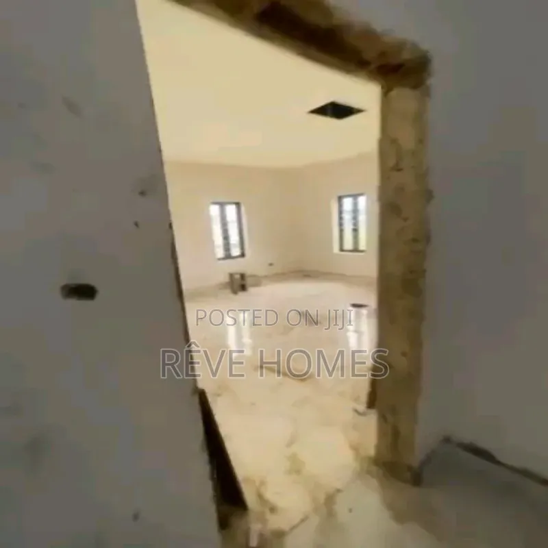 2bdrm Block of Flats in Millenuim/UPS for rent in Millenuim/UPS