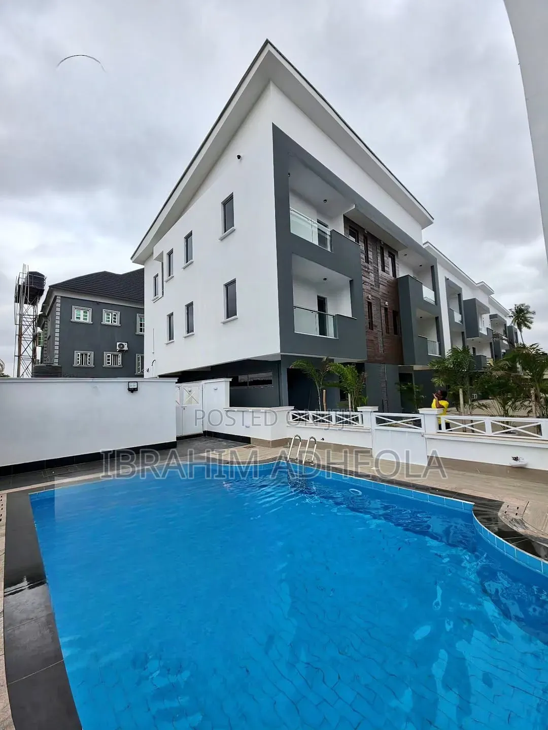 4bdrm Duplex in Ilupeju for rent in Ilupeju Industrial Estate