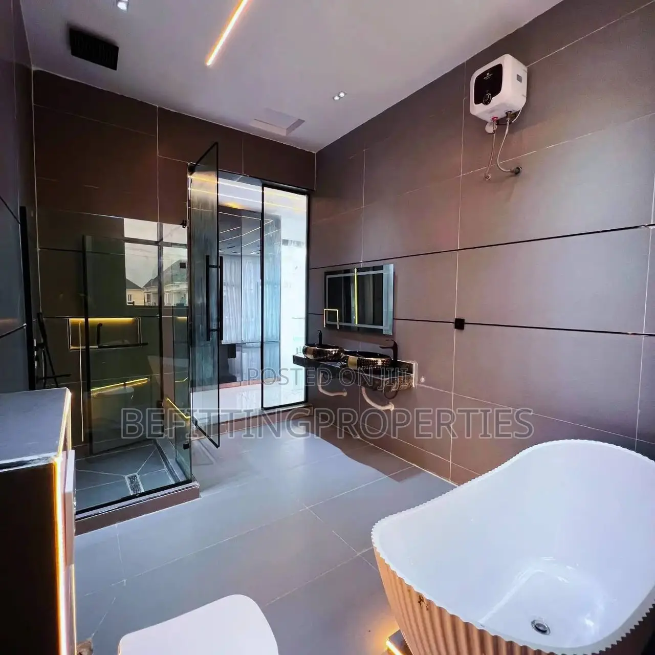 5bdrm Duplex in Lekki for sale in Lekki
