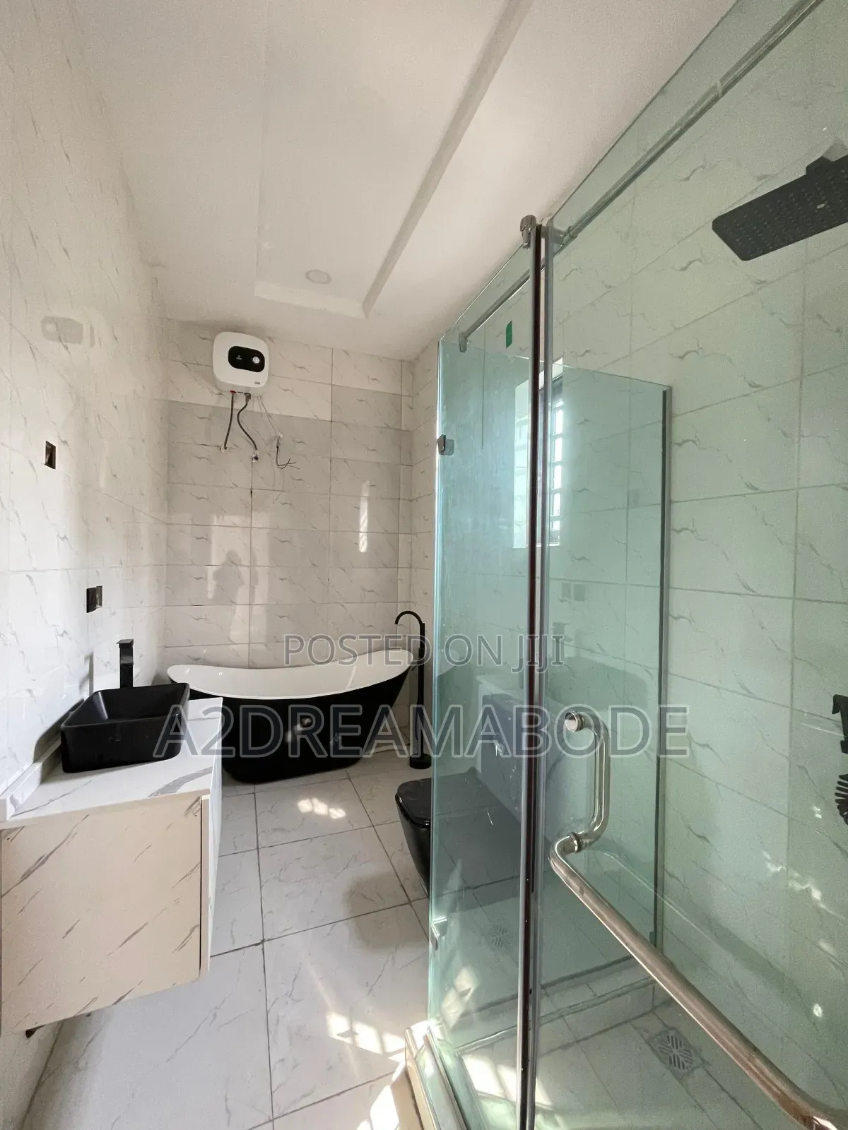 4bdrm Duplex in Ikate for sale in Ikate