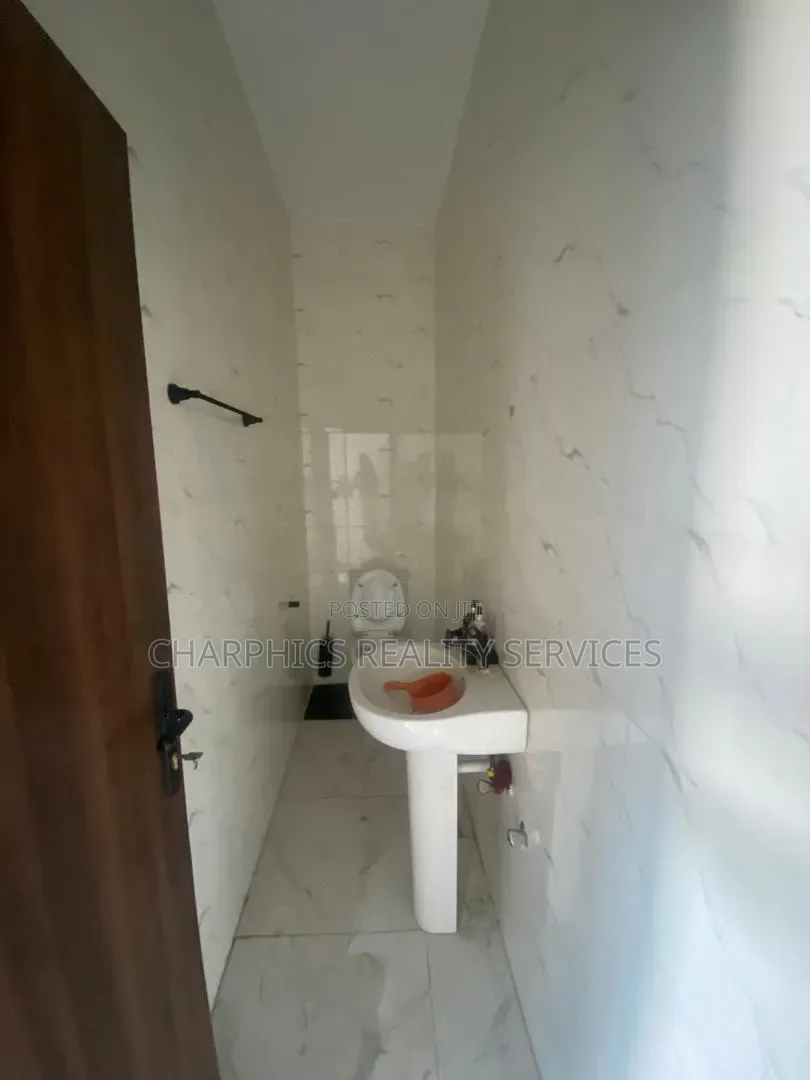 3bdrm Apartment in Lekki Phase 1 for rent in Lekki Phase 1