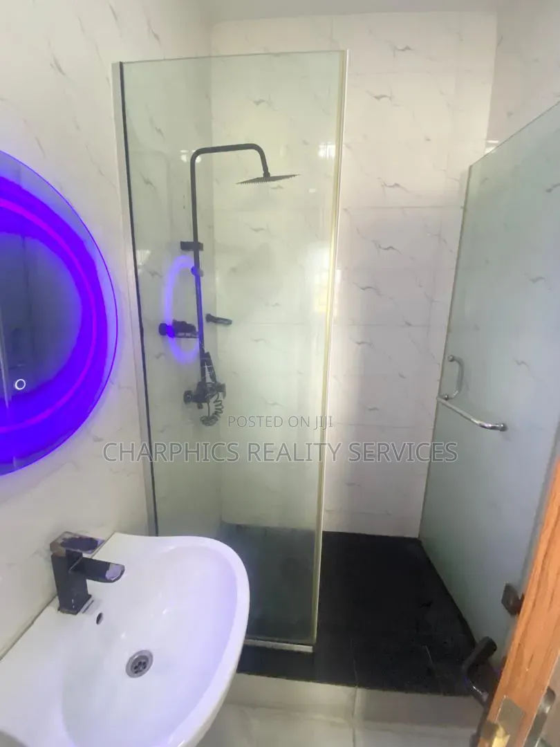 3bdrm Apartment in Lekki Phase 1 for rent in Lekki Phase 1