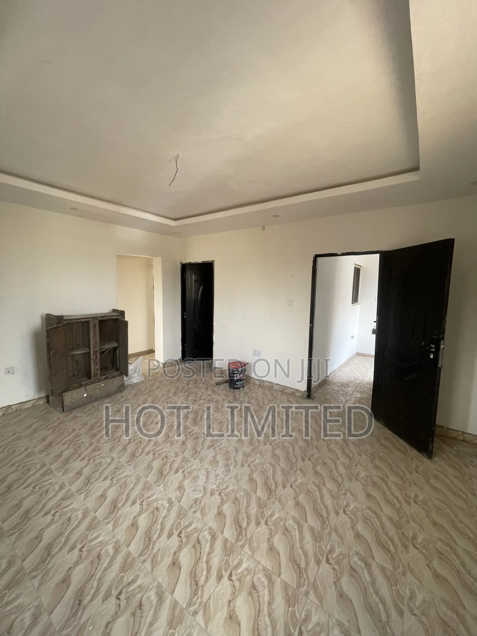 2bdrm Block of Flats in Somefun Street, Pen Cinema for rent in Pen Cinema