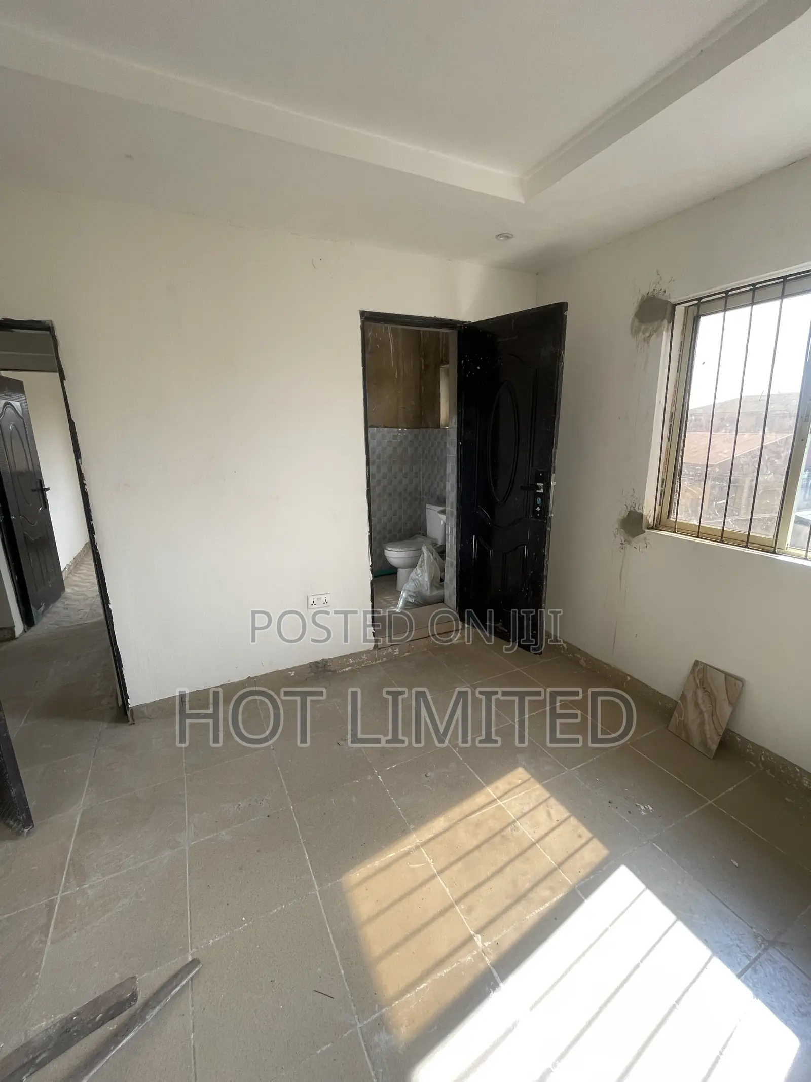 2bdrm Block of Flats in Somefun Street, Pen Cinema for rent in Pen Cinema