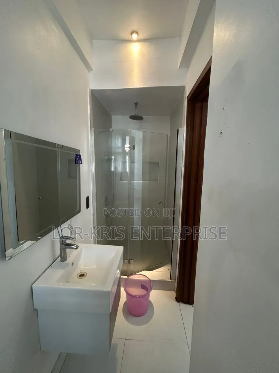 2bdrm Maisonette in Richmond Pearl, Lekki Phase 1 for rent in Lekki Phase 1