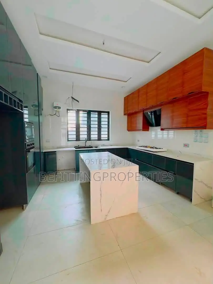 4bdrm Duplex in Magodo for sale in Magodo