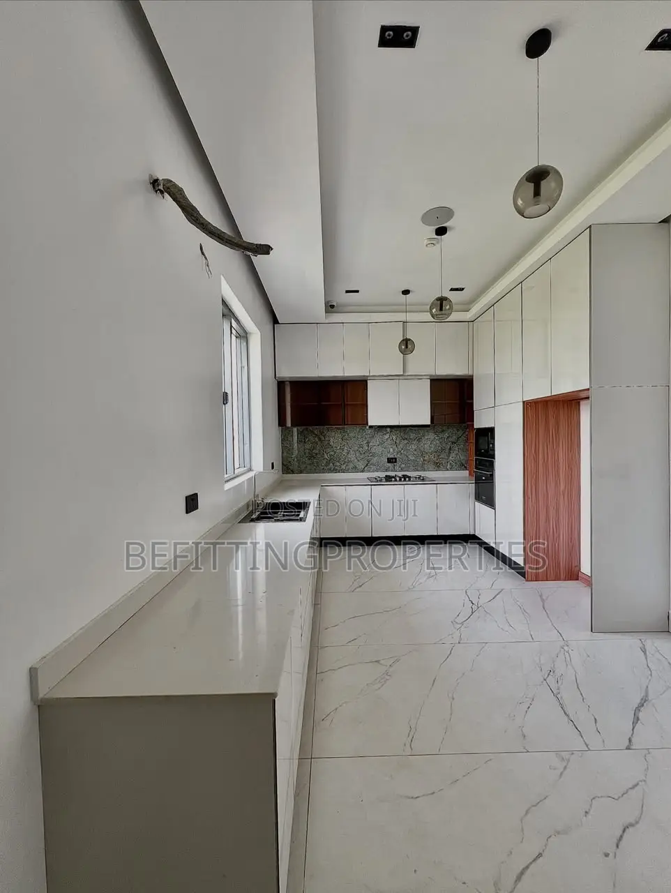 6bdrm Duplex in Lekki for sale in Lekki