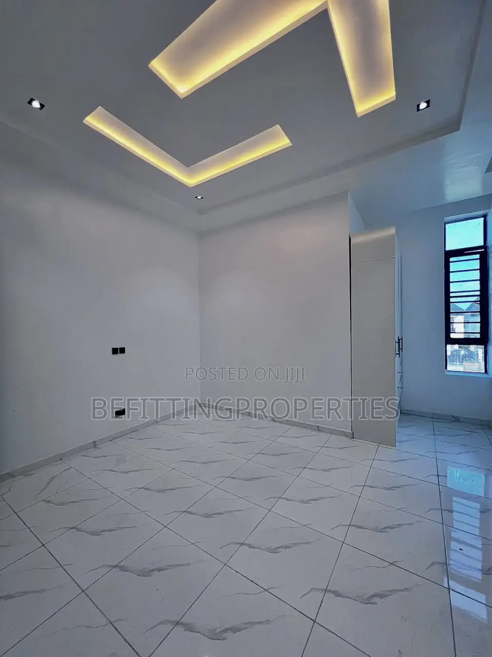 5bdrm Duplex in Lekki for sale in Lekki