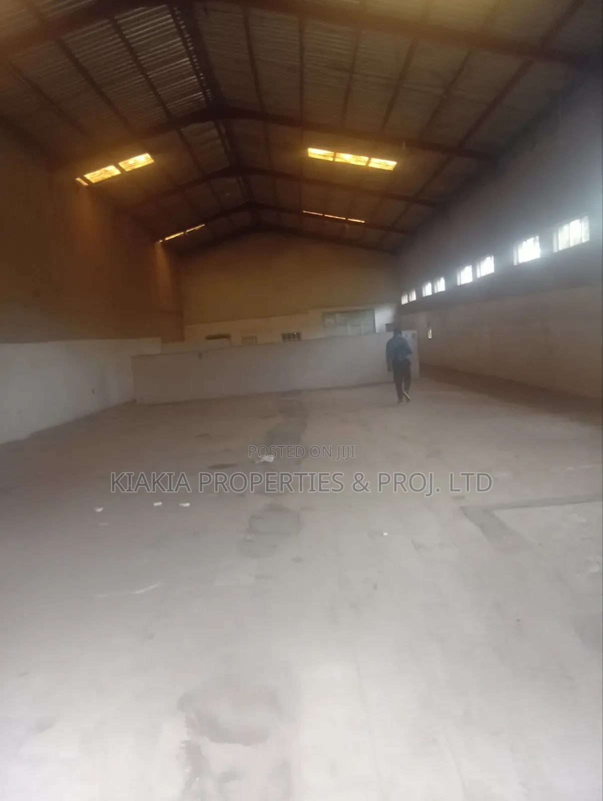 A Very Big Warehouse in Ibadan in Moniya