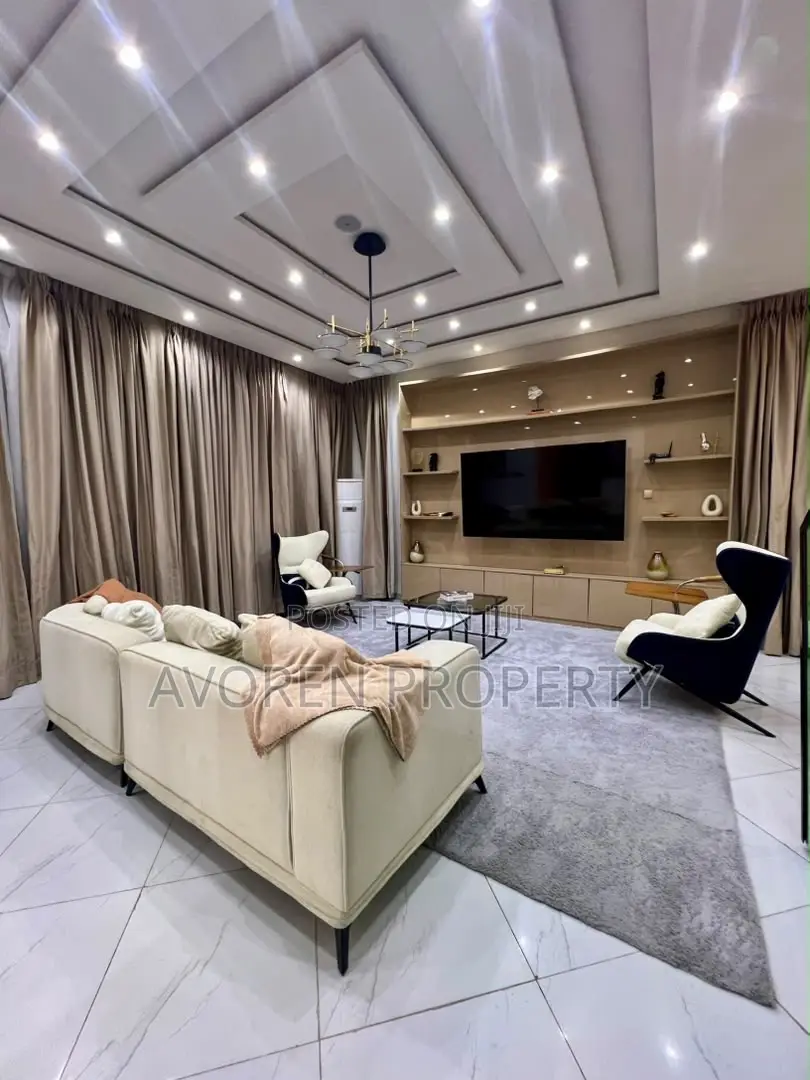Furnished 4bdrm Apartment in Lekki Phase 1 for sale in Lekki Phase 1