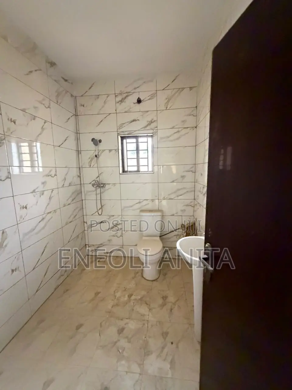 5bedroom Semi Detached Stand Alone in Jabi