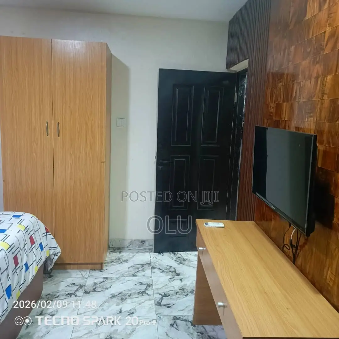 Furnished 1bdrm Block of Flats in Omole Estate Ph1 for rent in Omole Phase 1