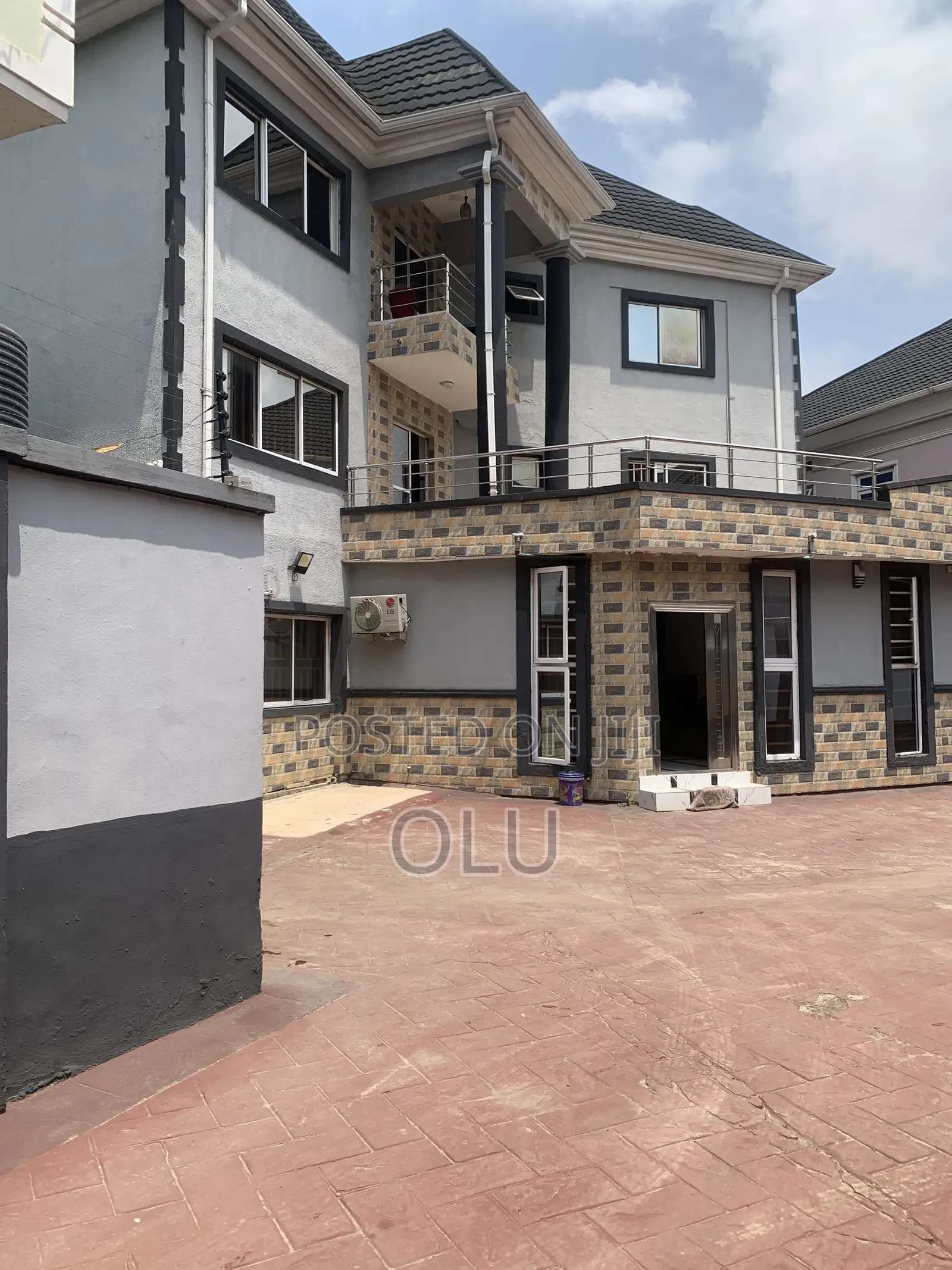 Furnished 1bdrm Block of Flats in Omole Estate Ph1 for rent in Omole Phase 1