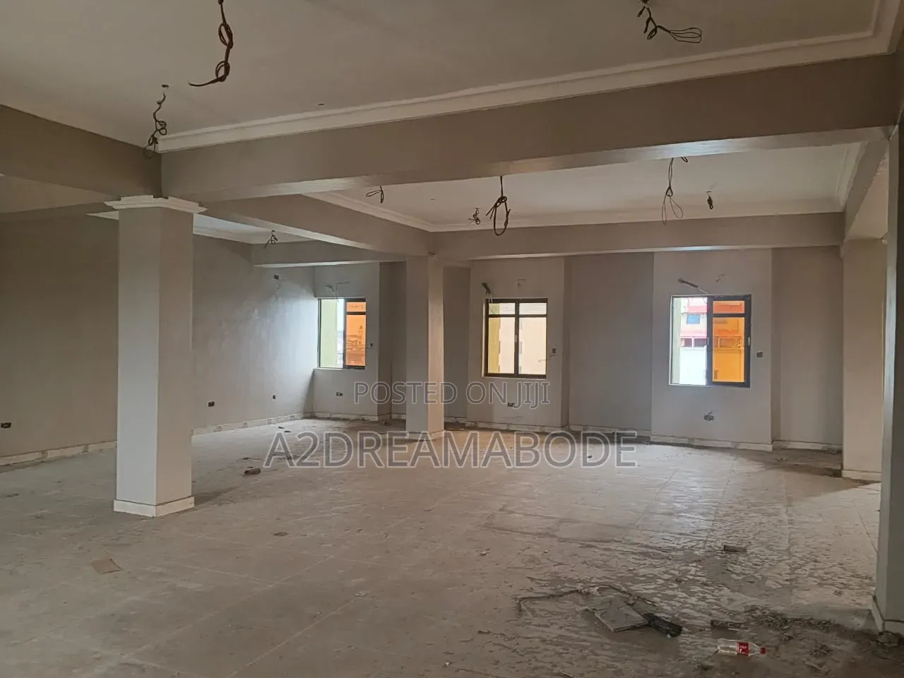Nicely Built Office Space in Allen Avenue