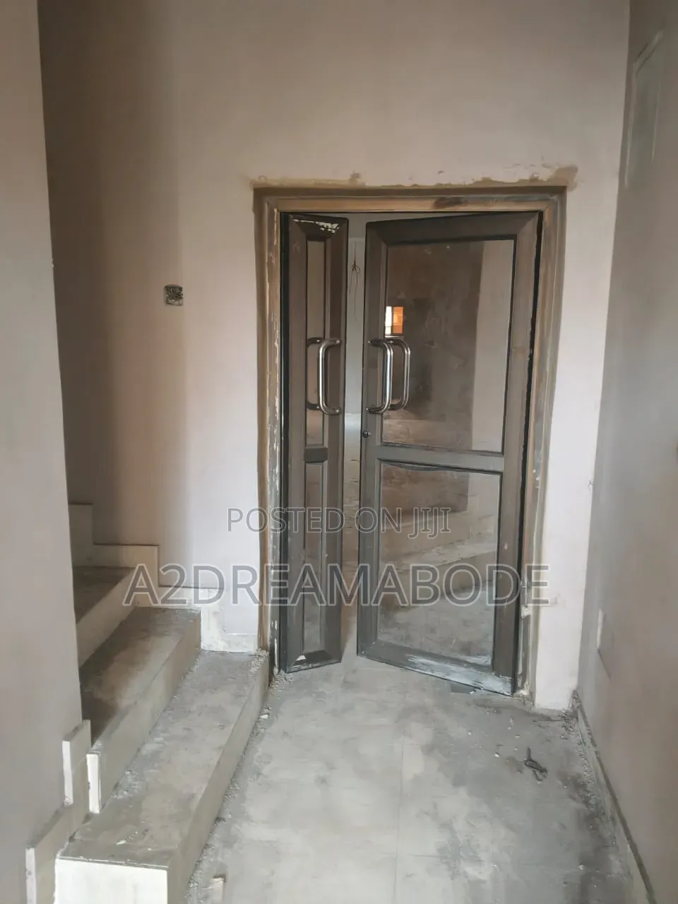 Nicely Built Office Space in Allen Avenue