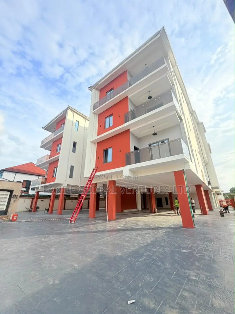 4bdrm Apartment in Ikeja GRA for sale in Ikeja GRA