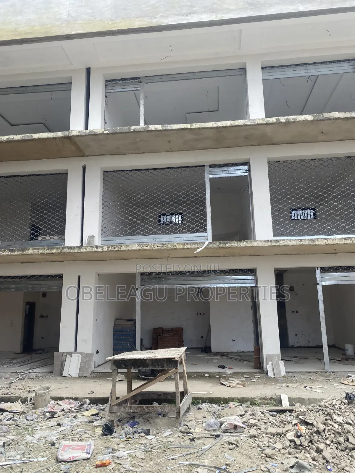 Shops / Office Spaces for Rent in Apple Junction