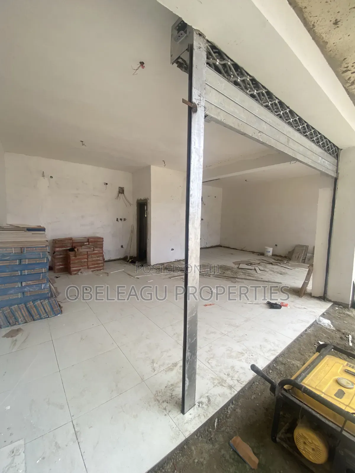 Shops / Office Spaces for Rent in Apple Junction
