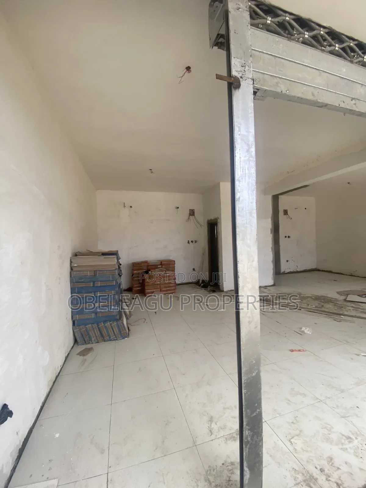 Shops / Office Spaces for Rent in Apple Junction