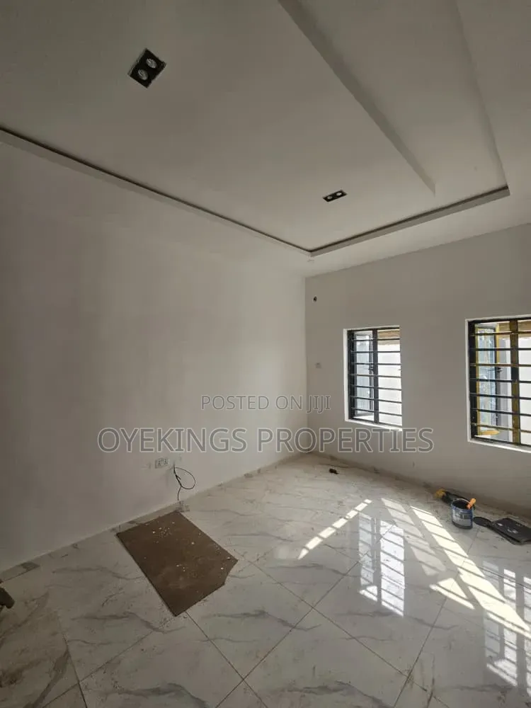 3bdrm Duplex in Adeoje, Oluyole for rent in Oluyole