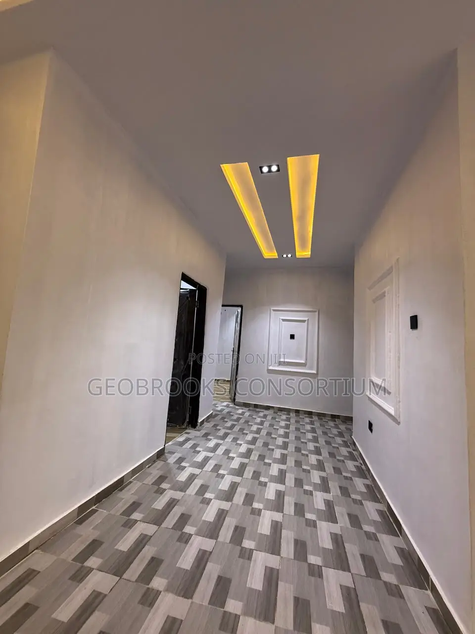 3bdrm Bungalow in Tinubu Estate, Iwo Road for sale in Iwo Road