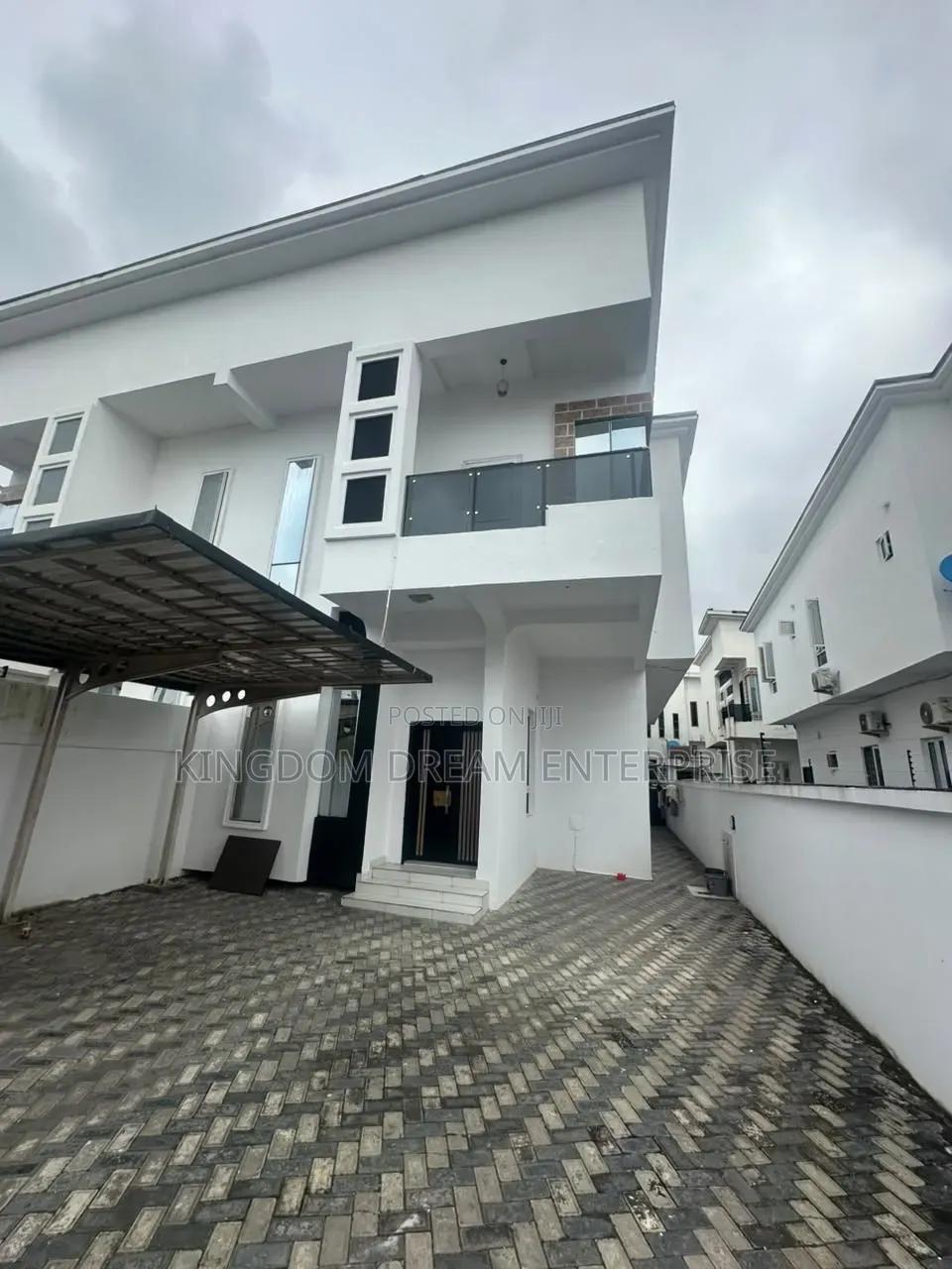 4bdrm Duplex in Osapa London Lekki for rent in Osapa london
