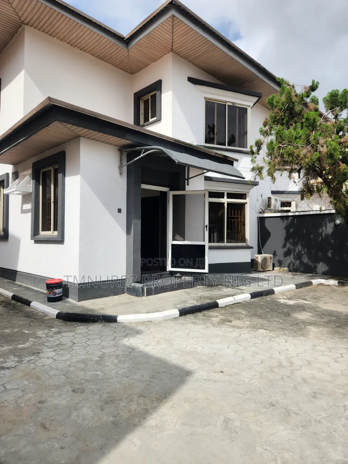 Mini Flat in Lekki Phase 1 for rent in Lekki Phase 1