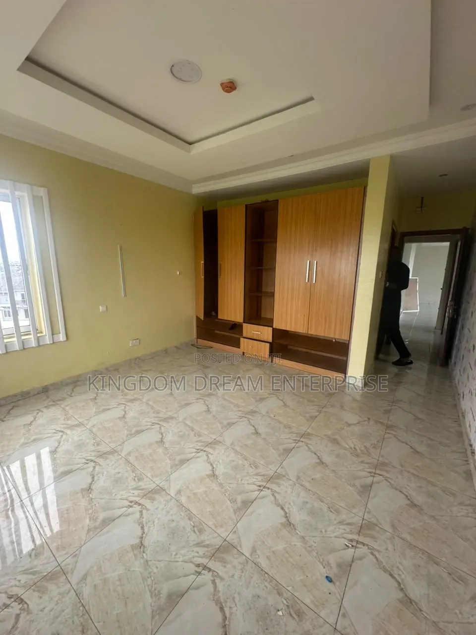 3bdrm Apartment in Pinnock Beach Estate for rent in Osapa london