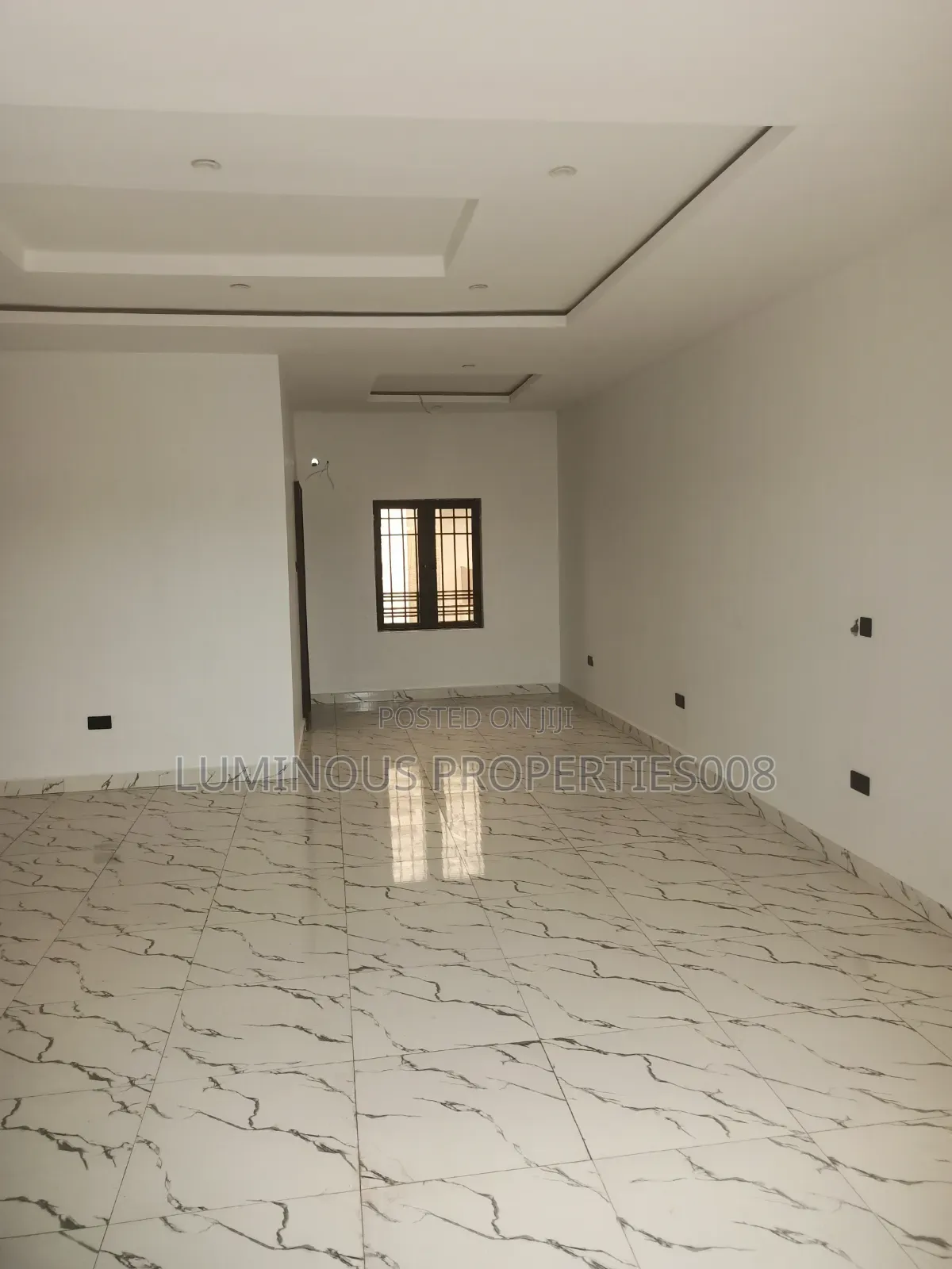 2bdrm Block of Flats in Tangerine Apartment, Gaduwa for sale in Gaduwa