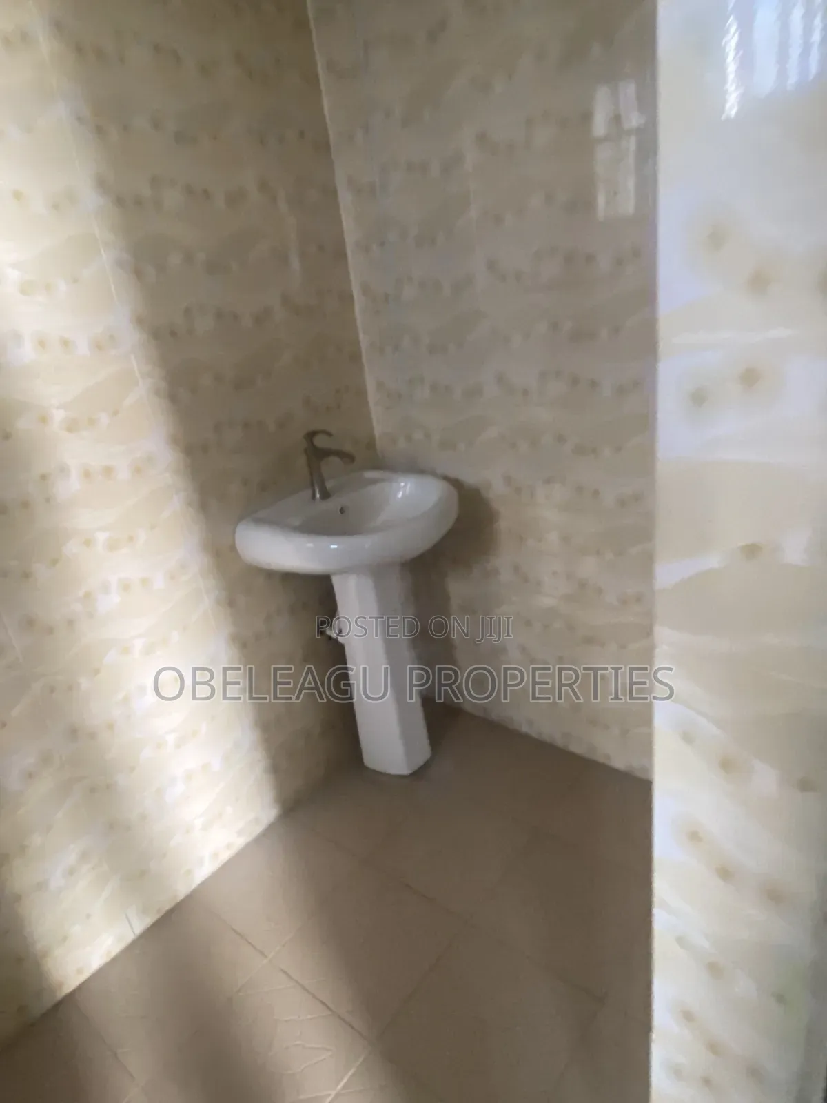 2bdrm Block of Flats in Golden Estate, Apple Junction for rent in Apple Junction